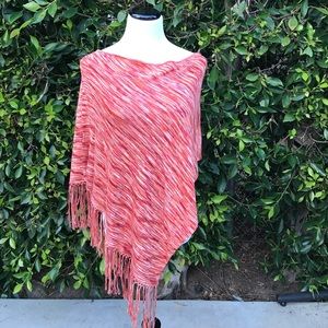 BCBG MAXAZRIA PONCHO pink & white sweater